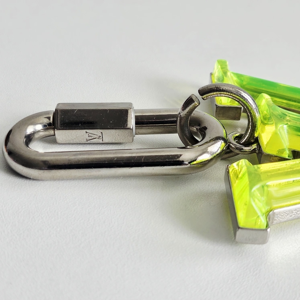Louis Vuitton Neon Green Oversized LV Prism Bag Charm/Key Holder - Picture 8 of 10